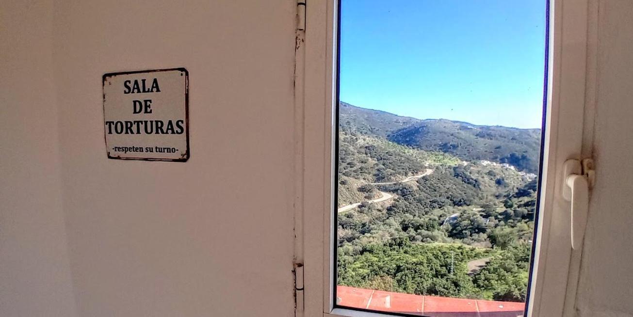 Posada Puente Romano Sedella Eksteriør bilde