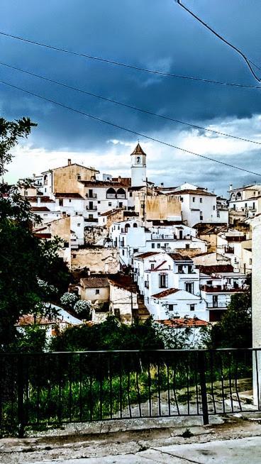 Posada Puente Romano Sedella Eksteriør bilde
